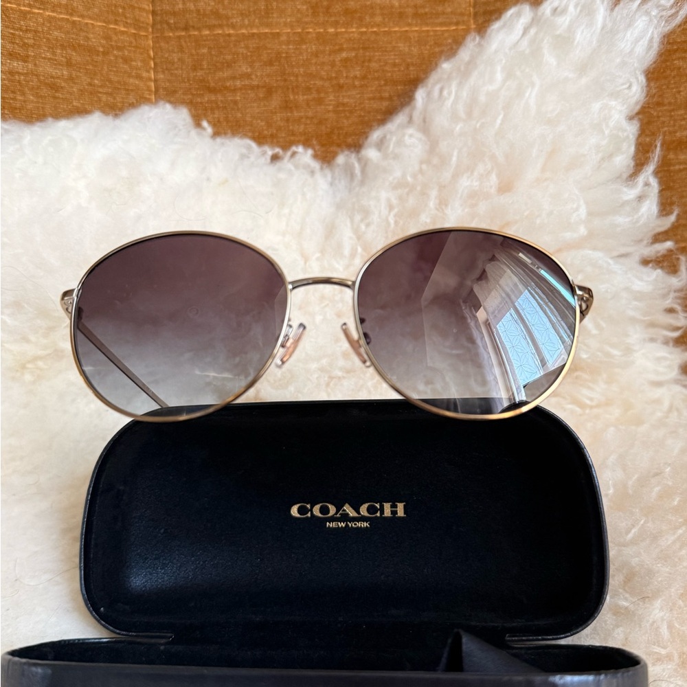 Coach Women's Sunglasses with Gold Frame